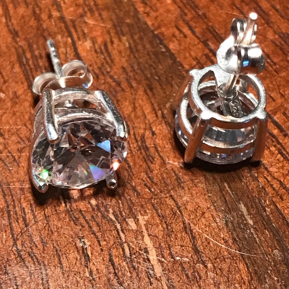 💯% 925 Sterling Silver Earrings w/CZ - Picture 5 of 7
